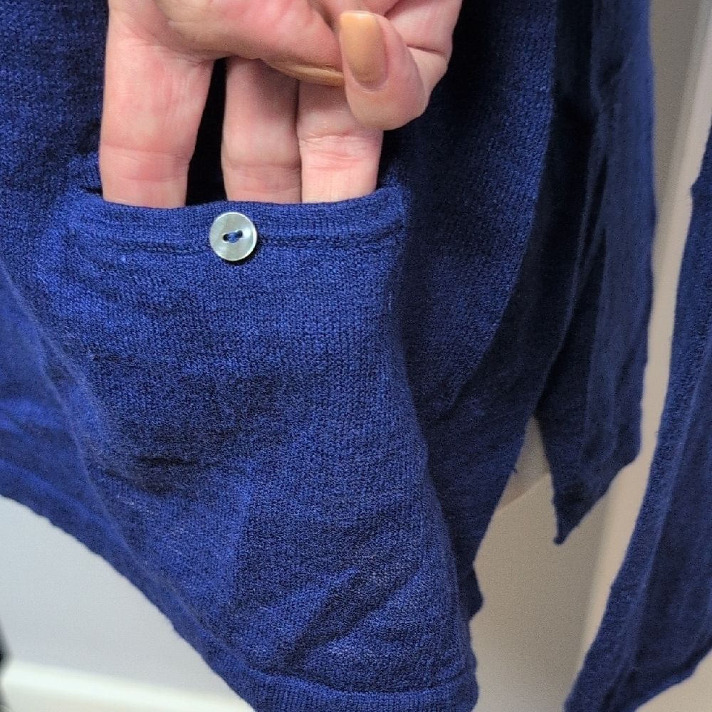 J. Jill Deep Blue Linen Blend Long Sleeve Sweater Small Pocket Accent Size M - Picture 4 of 9